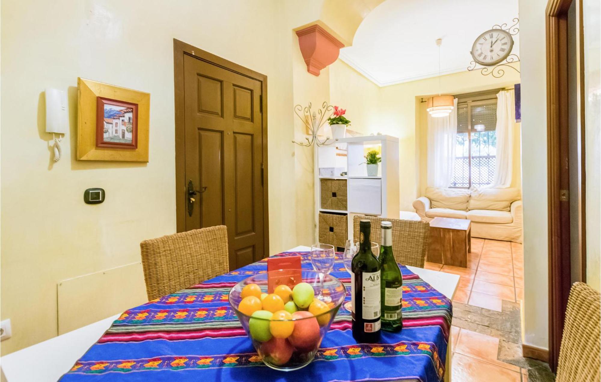 Lovely Apartment In Cordoba With Kitchen Extérieur photo