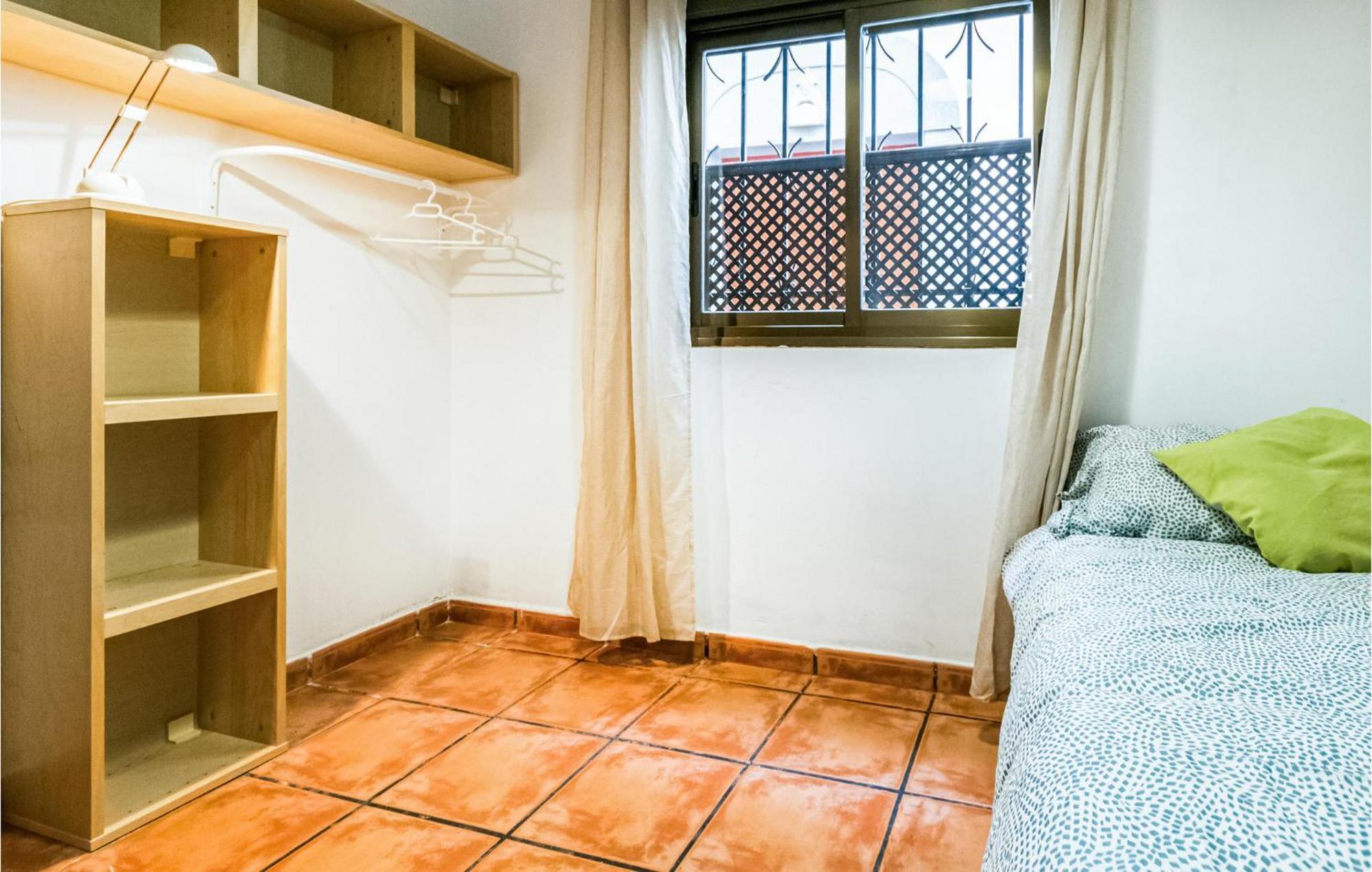 Lovely Apartment In Cordoba With Kitchen Extérieur photo